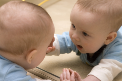 Игры с зеркалом | Для самых маленьких (от 2 месяцев до 3 лет) | Детский сад №91